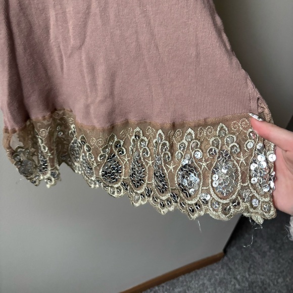 Y2K Licorice Cotton Lace Tank Top - Picture 2 of 8